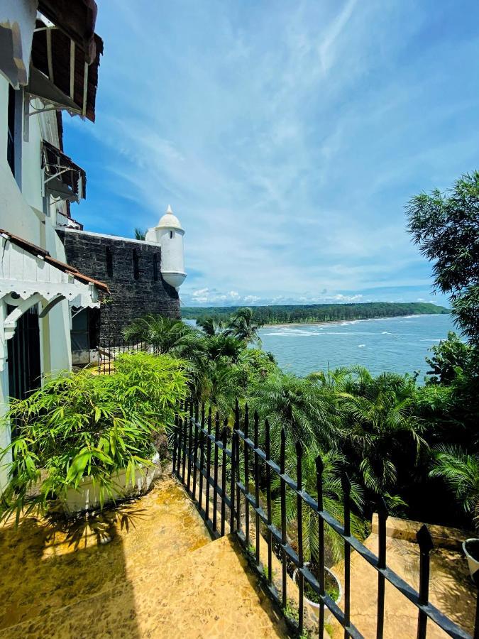 Fort Tiracol Heritage Hotel Arambol Exterior foto
